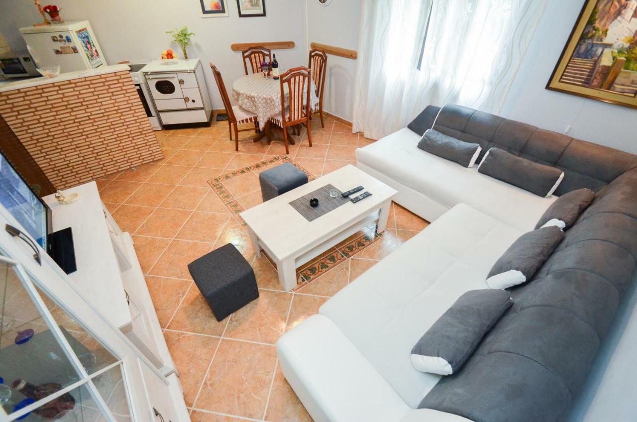 Apartment Buki Kotor Kültér fotó